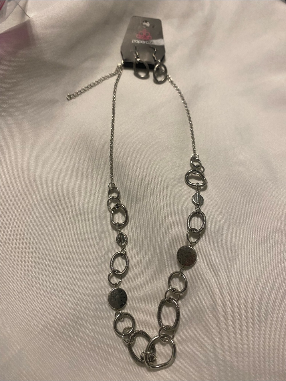 paparazzi Silver Linked Circle & Coin Necklace